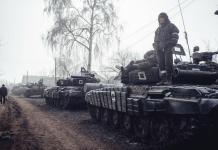 Почему русские воюют с русскими в донбассе Российские войска в донбассе и помощь оружием